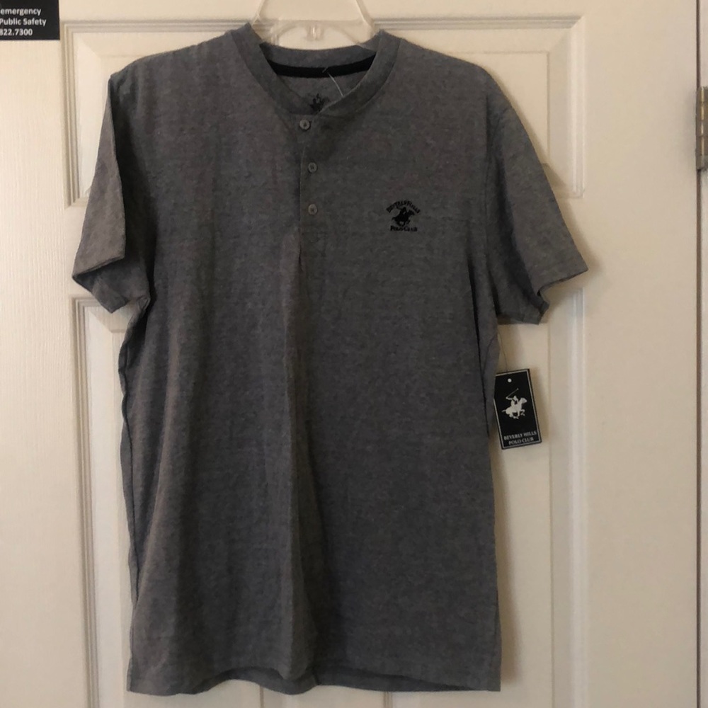 Beverly Hills Polo Club men’s shirt size medium.